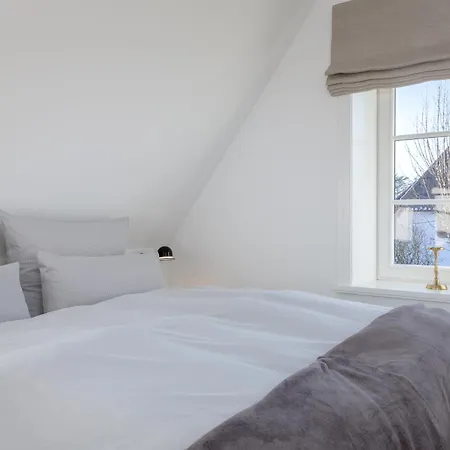 Sylter Meerwind Апартаменты Вестерланд